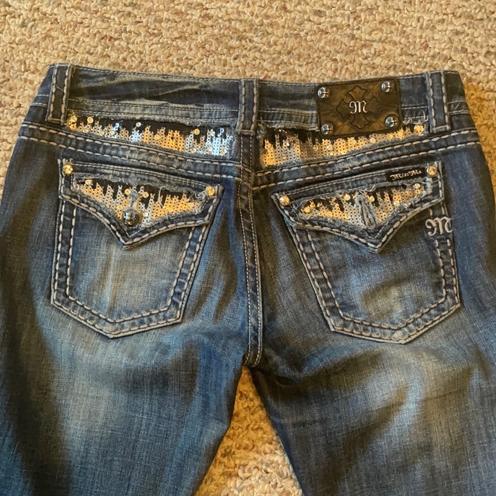 Straight leg Miss Me Jeans